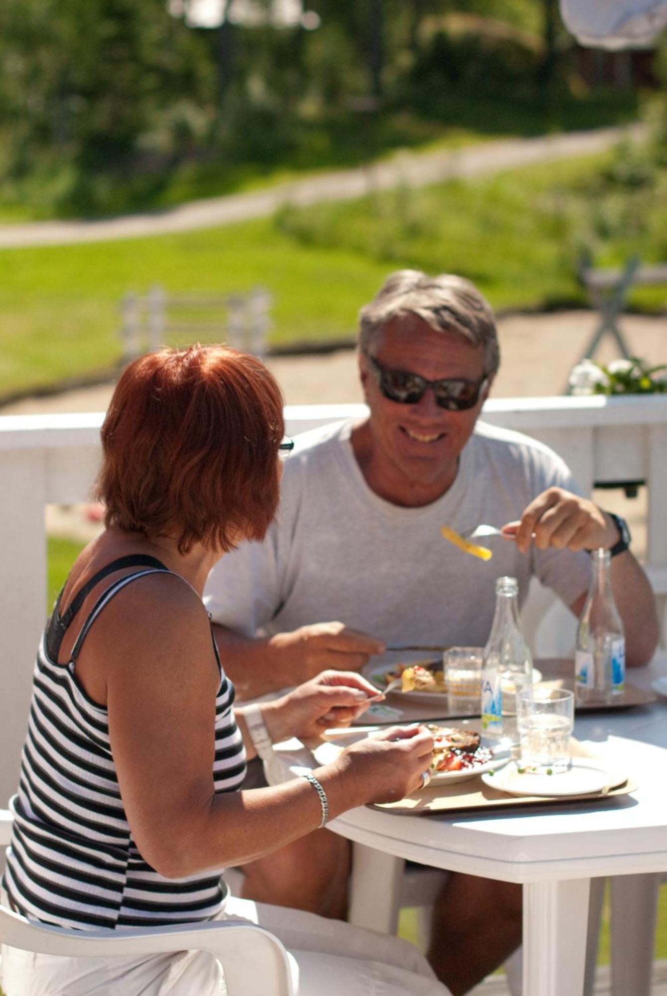 Hotel Lufta Camping & Restaurang Ånäset Esterno foto